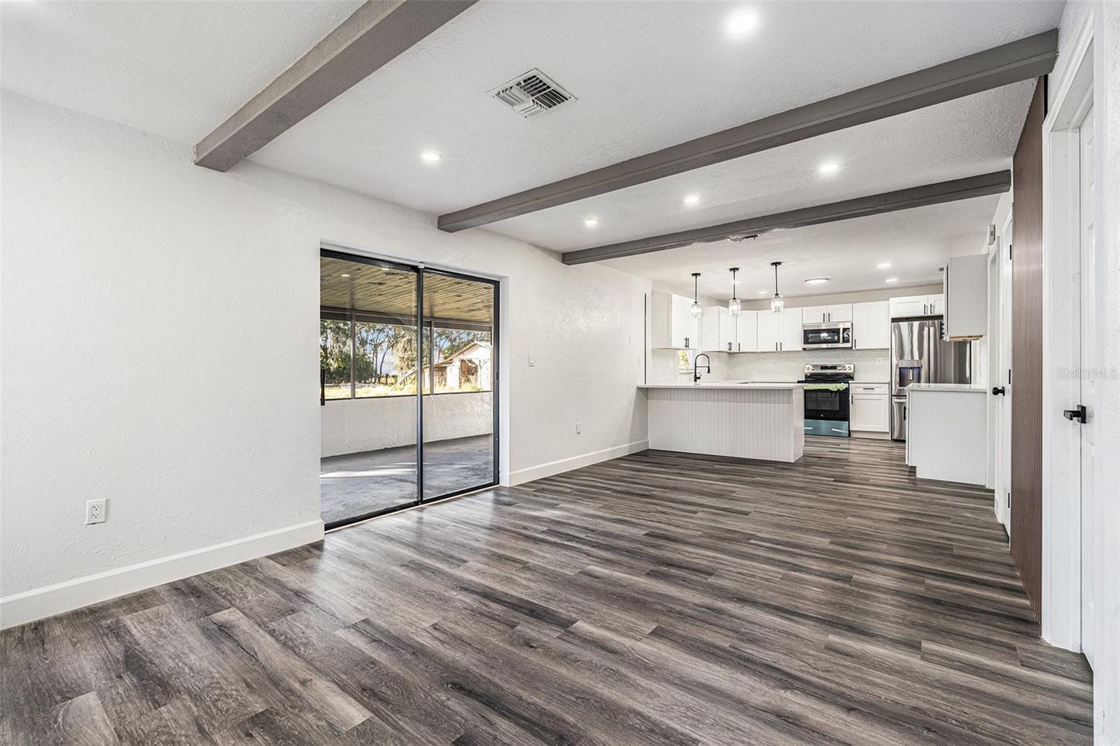 18911 FURMAN DR