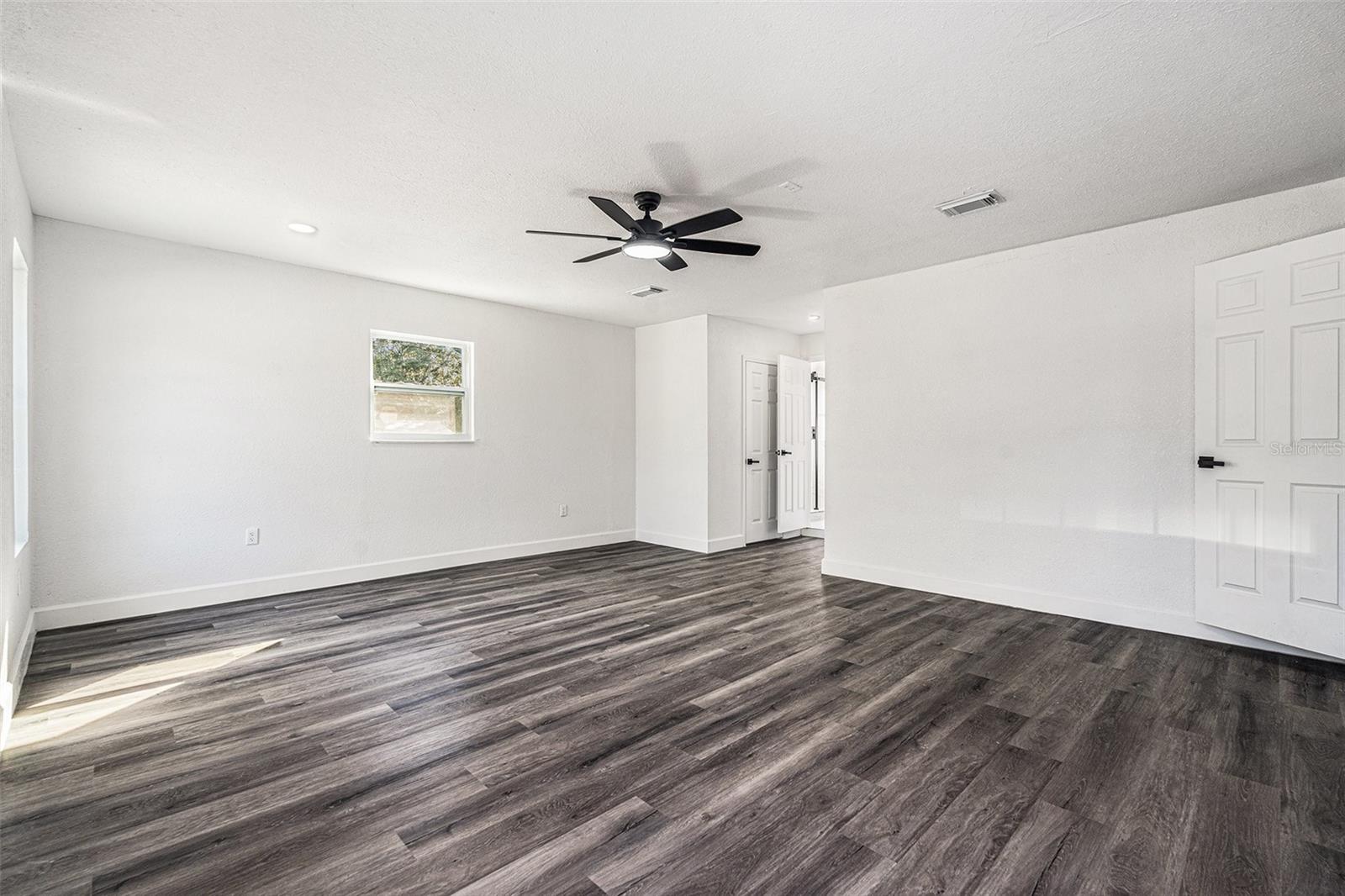 18911 FURMAN DR