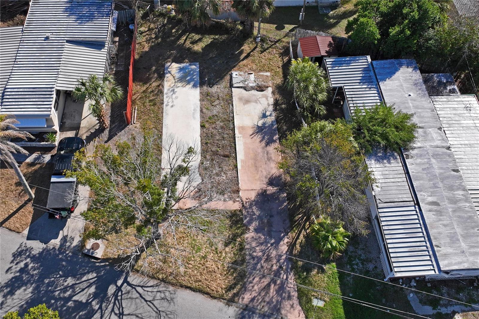736 DRIFTWOOD LN