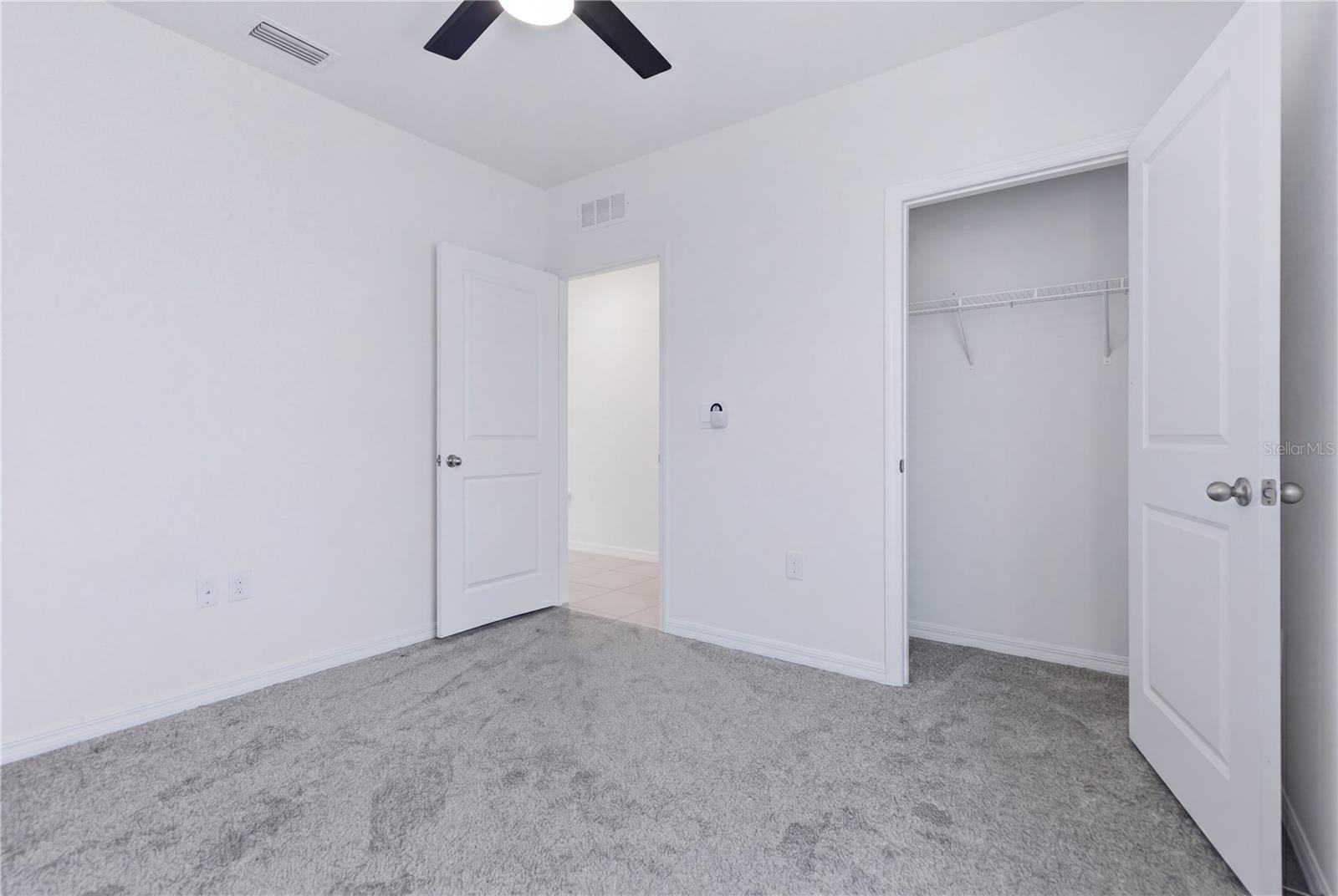 3256 SUNCOAST PLAINS DR