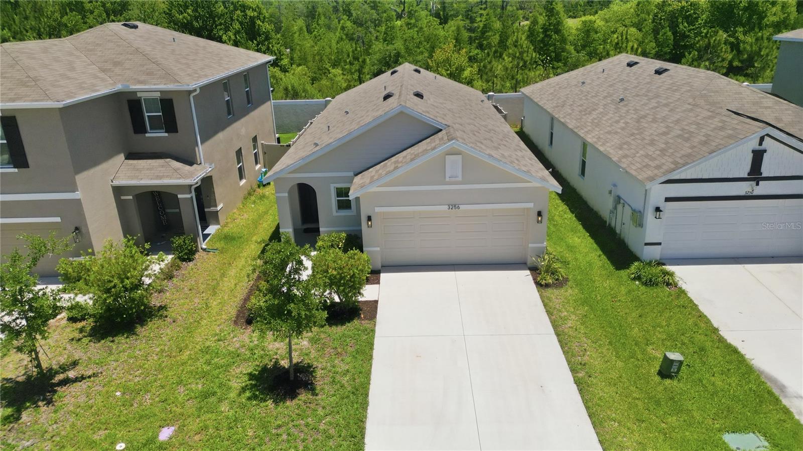 3256 SUNCOAST PLAINS DR