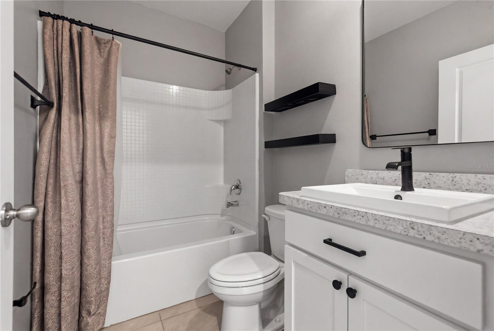 3256 SUNCOAST PLAINS DR