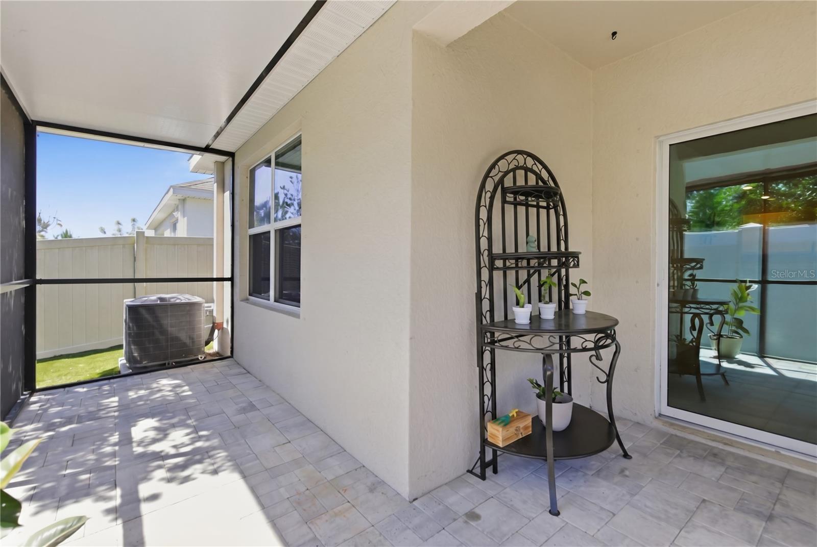 3256 SUNCOAST PLAINS DR