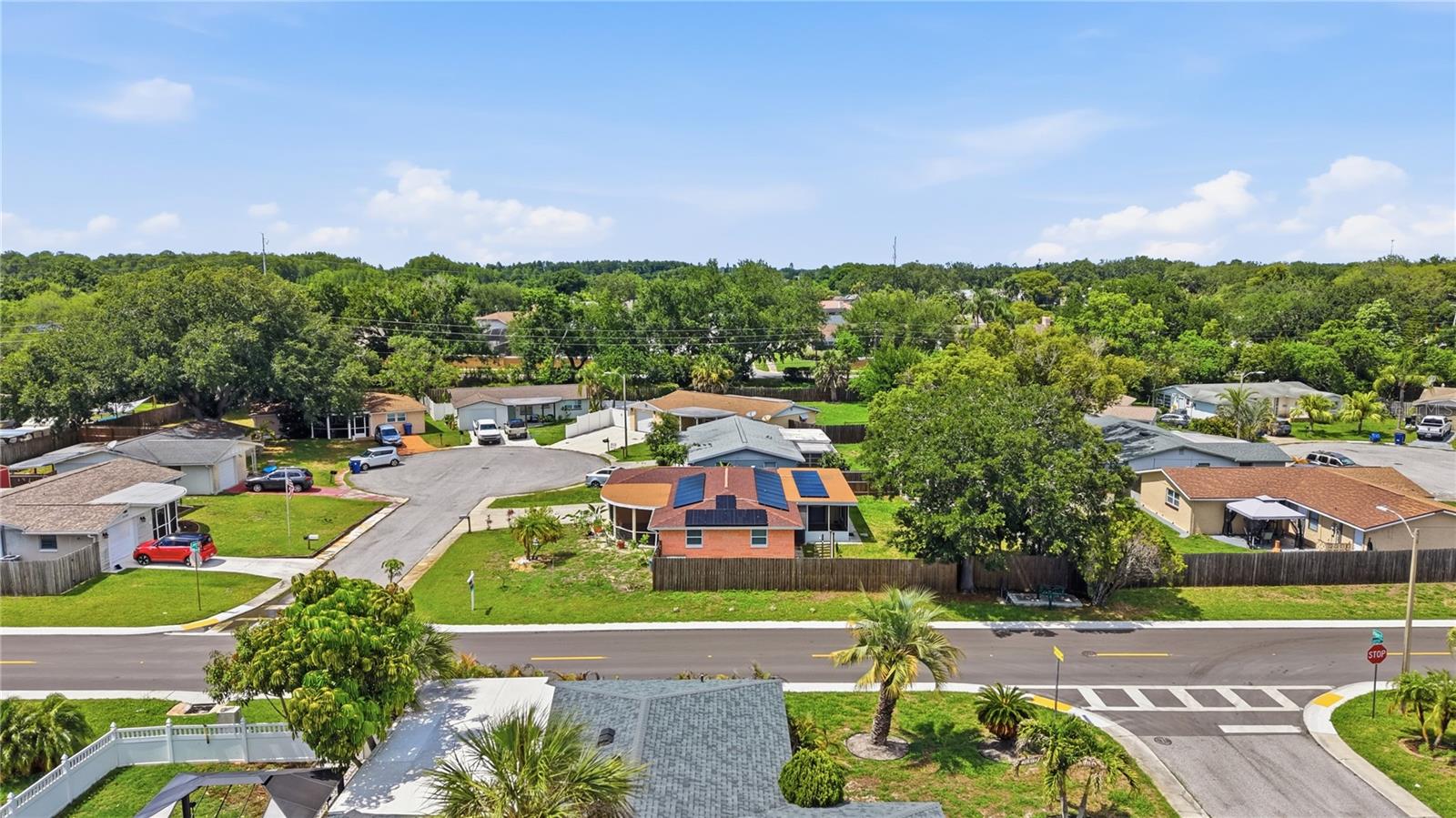 2704 LAWN PL