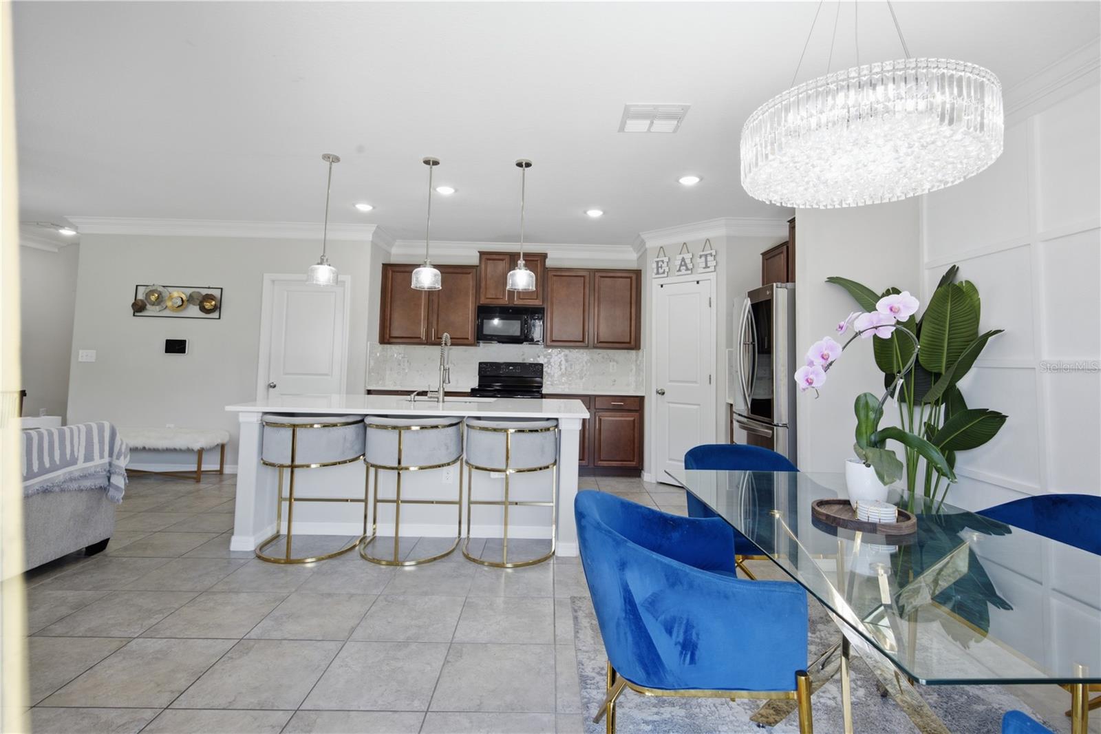 10232 COOL WATERLILY AVE