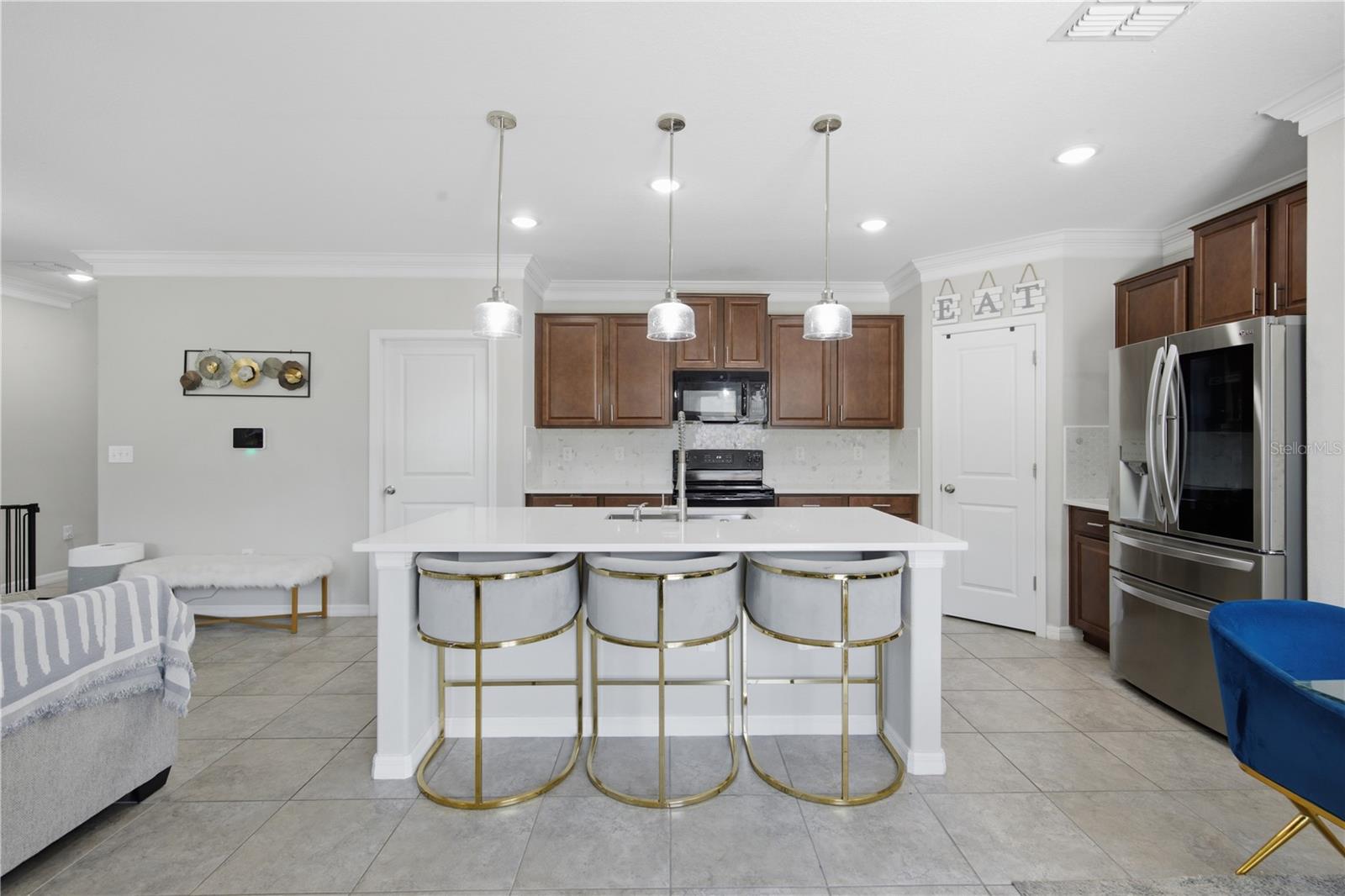 10232 COOL WATERLILY AVE