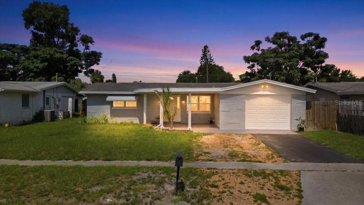 2051 PEGGY DR