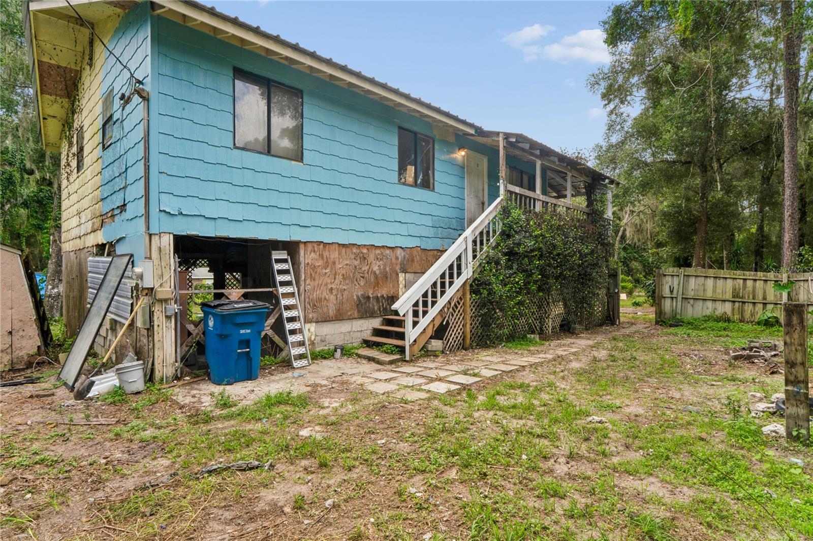 25141 KIBLER LN