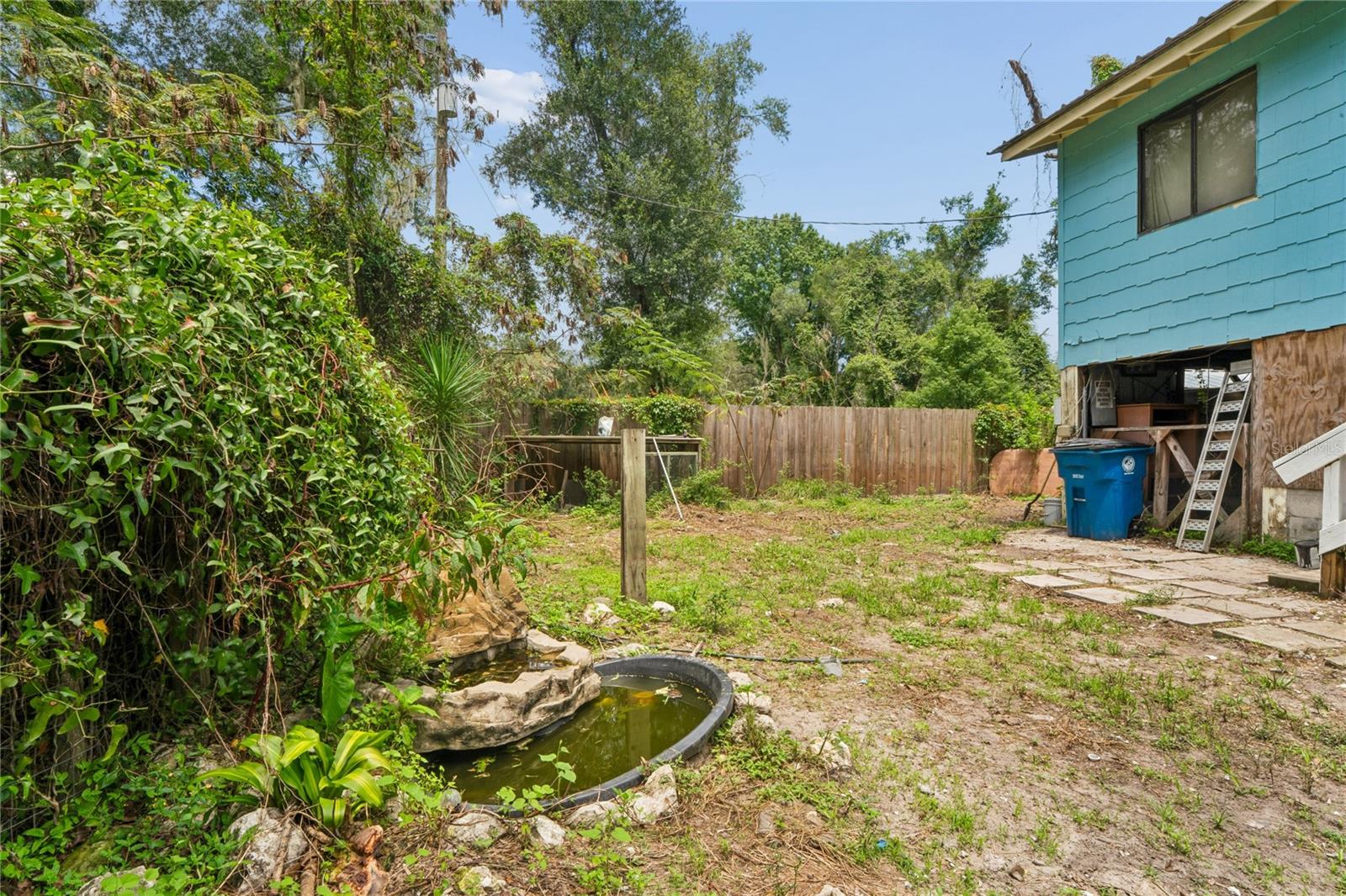 25141 KIBLER LN