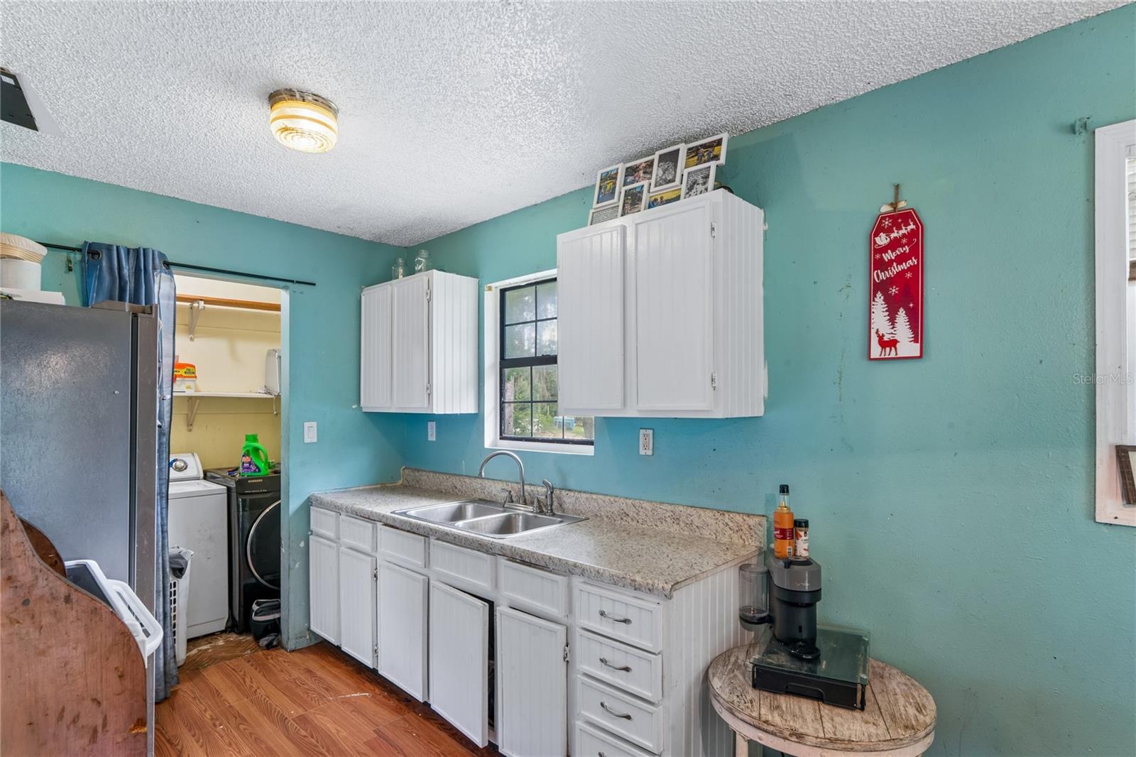 25141 KIBLER LN