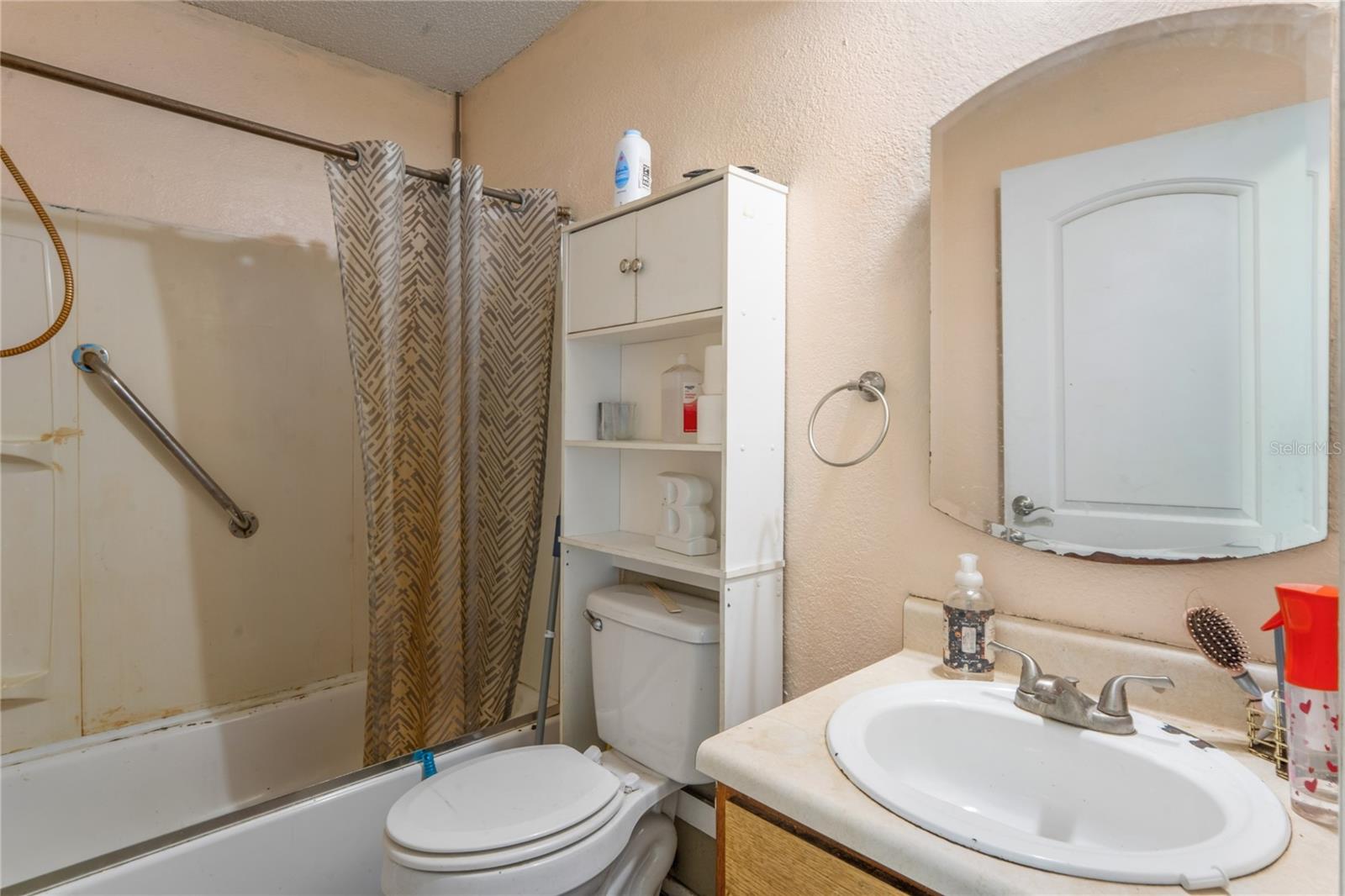 25141 KIBLER LN