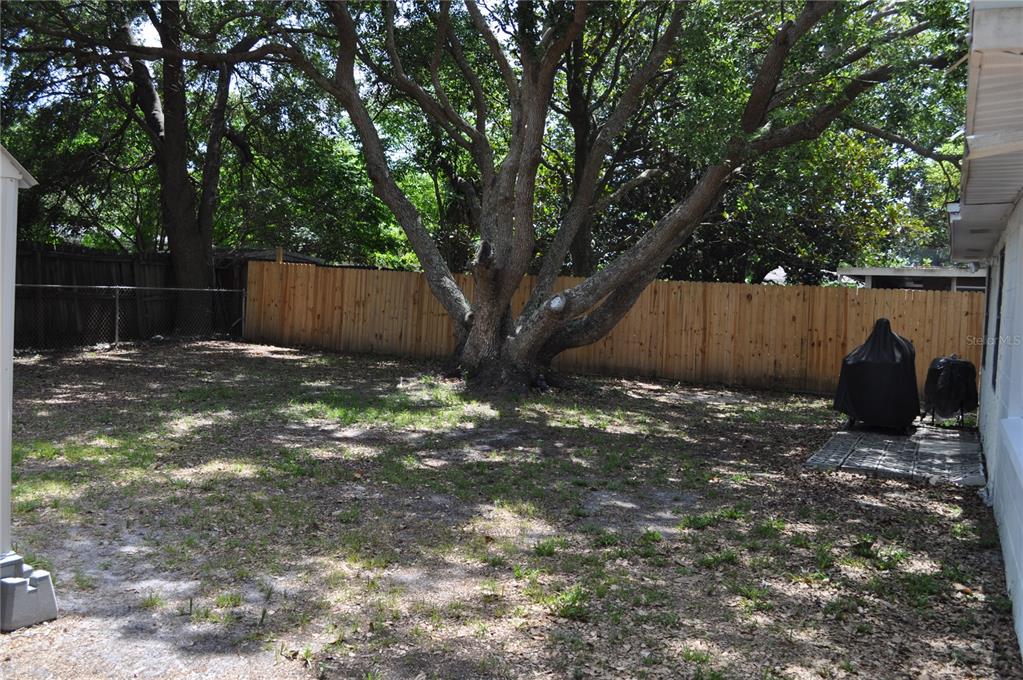 6404 HYPERION DRIVE