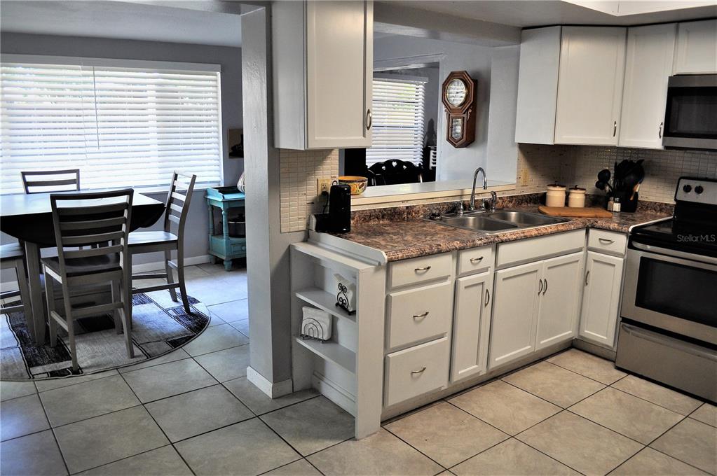 6404 HYPERION DRIVE