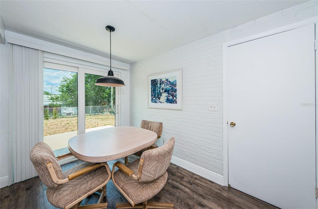 3324 BRIAR CLIFF DRIVE