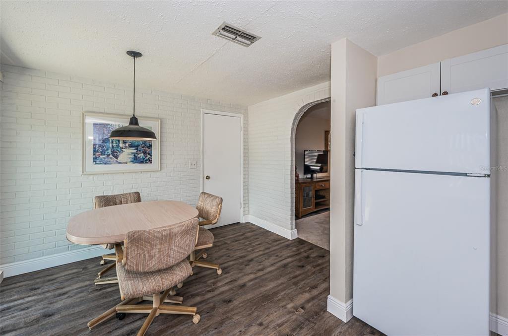 3324 BRIAR CLIFF DRIVE