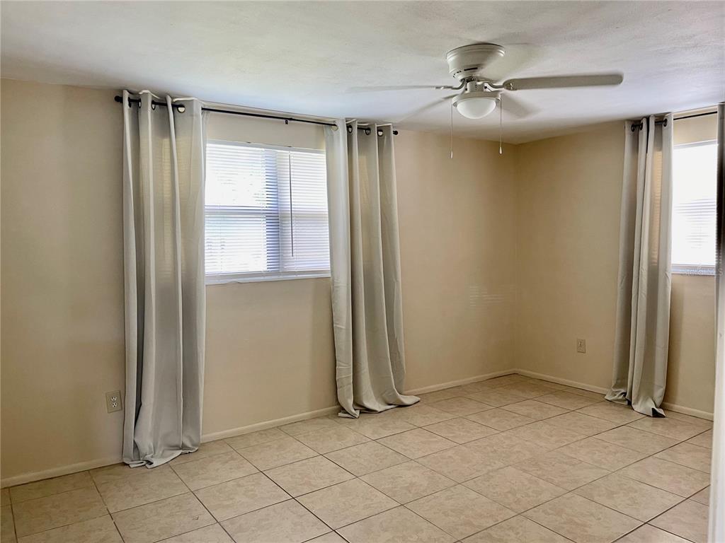 5250 DAWN LANE