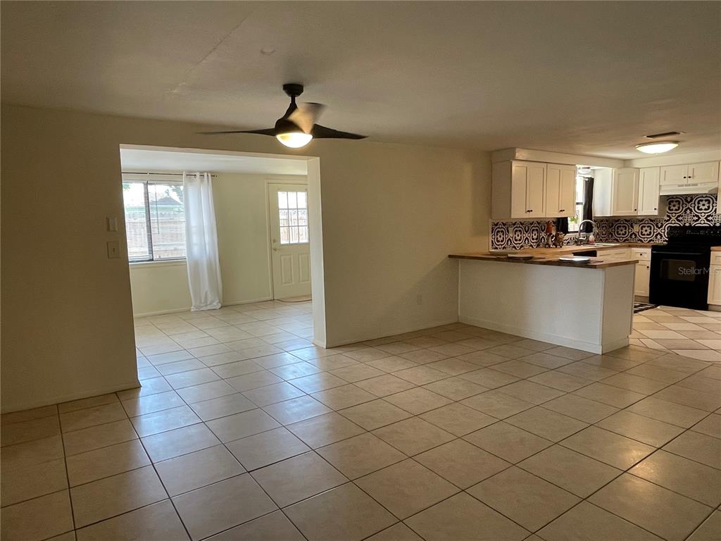 5250 DAWN LANE