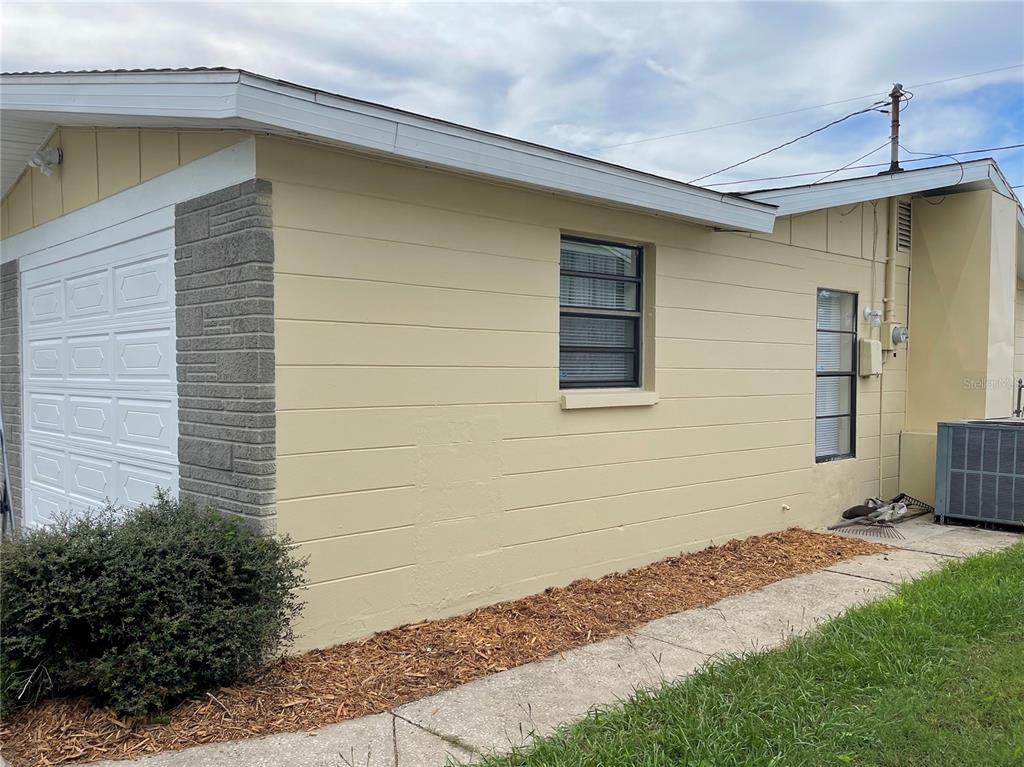 5250 DAWN LANE