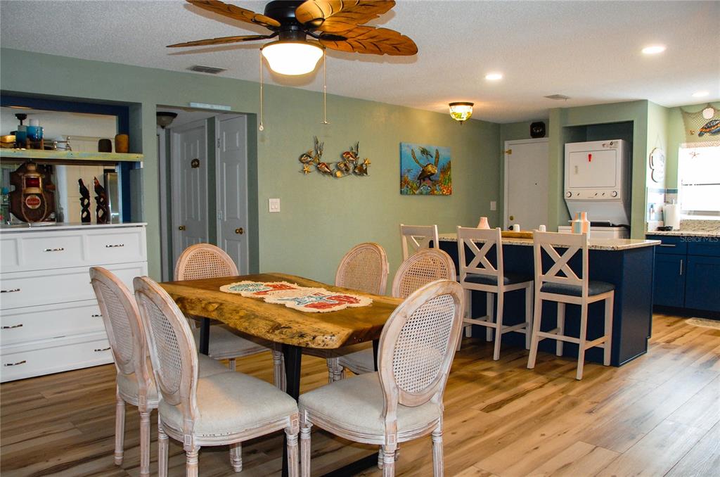 9930 EAGLES POINT CIRCLE Unit: 1