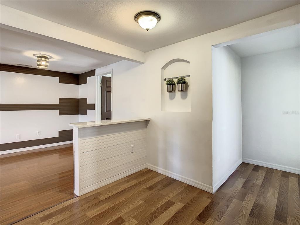 11605 NEWELL DRIVE