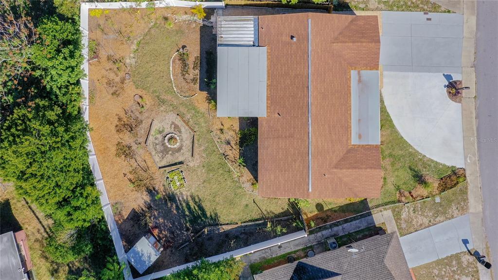 11605 NEWELL DRIVE