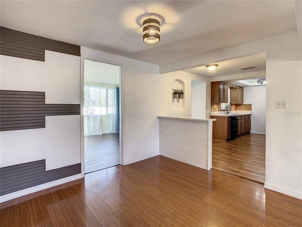 11605 NEWELL DRIVE