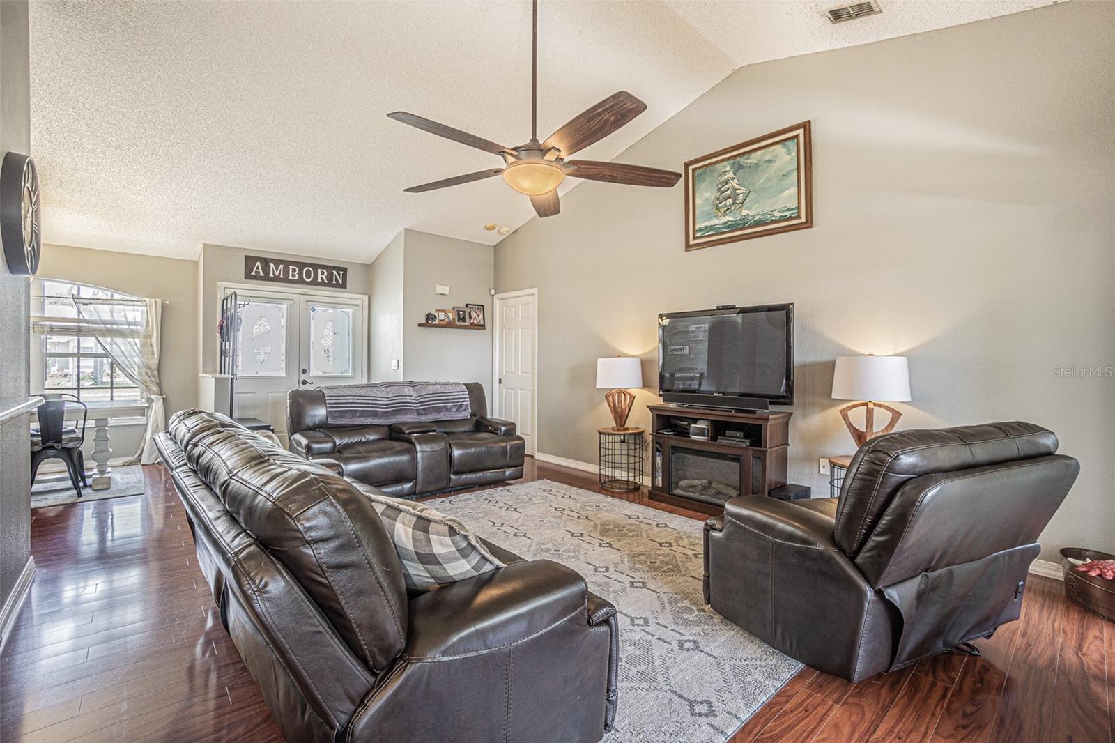 6336 HALIFAX DR