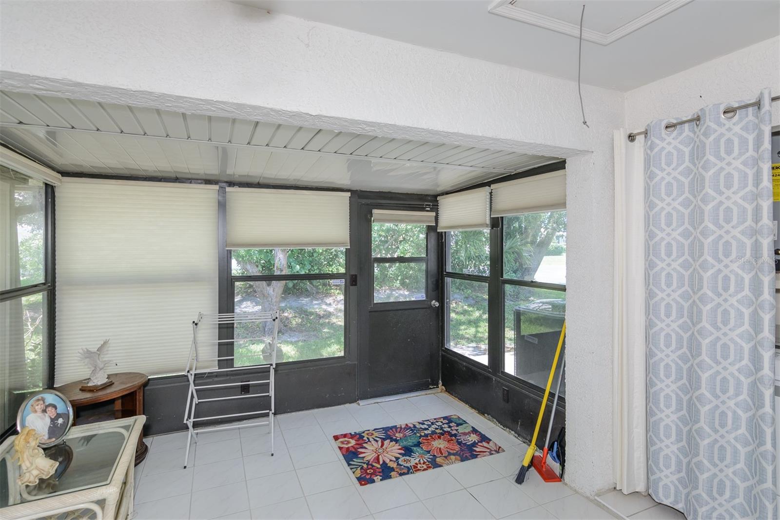 7627 MUTTONTOWN LANE