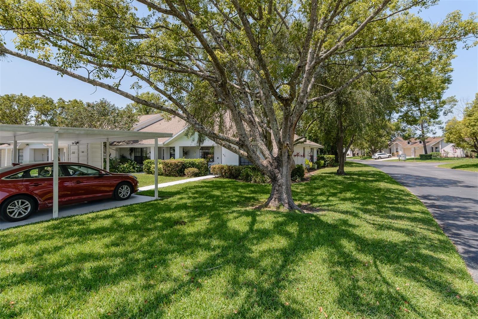 7627 MUTTONTOWN LANE