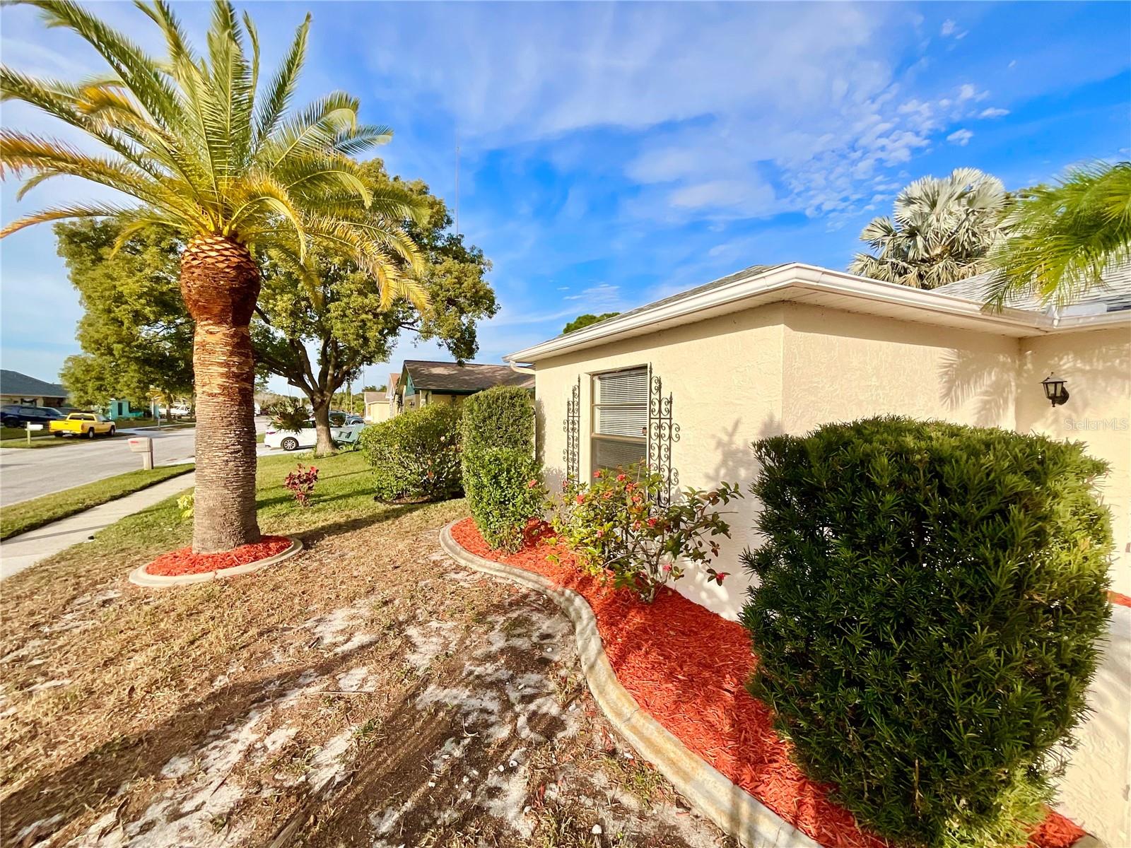 1132 GREENLEA DRIVE