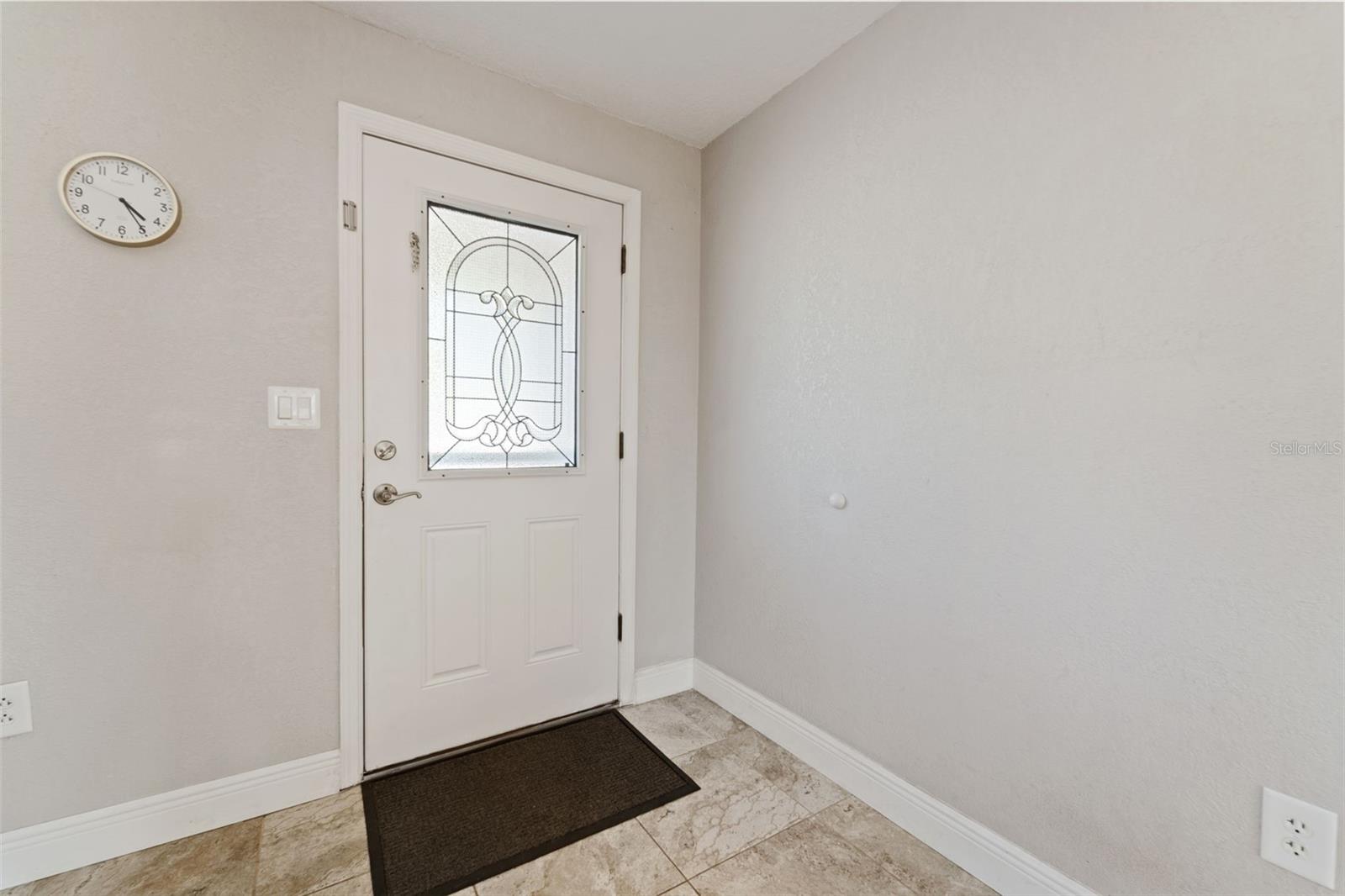 8753 SAINT REGIS LN