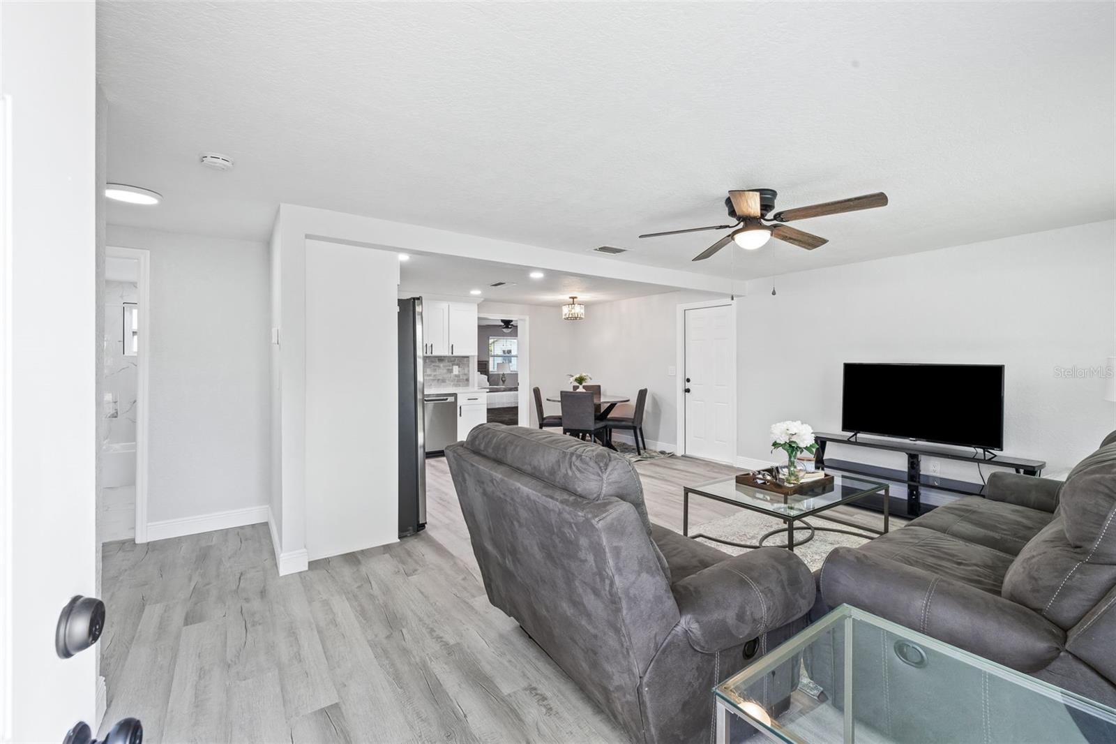 4840 BLOSSOM DR