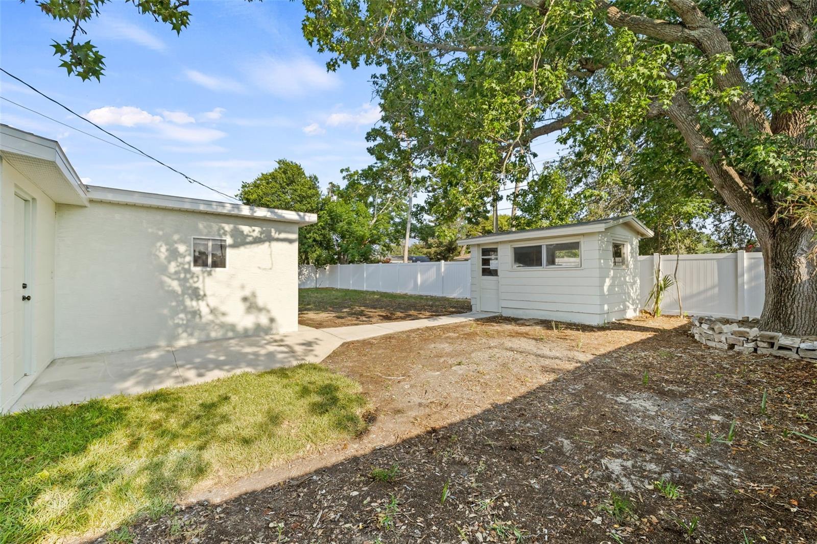 4840 BLOSSOM DR