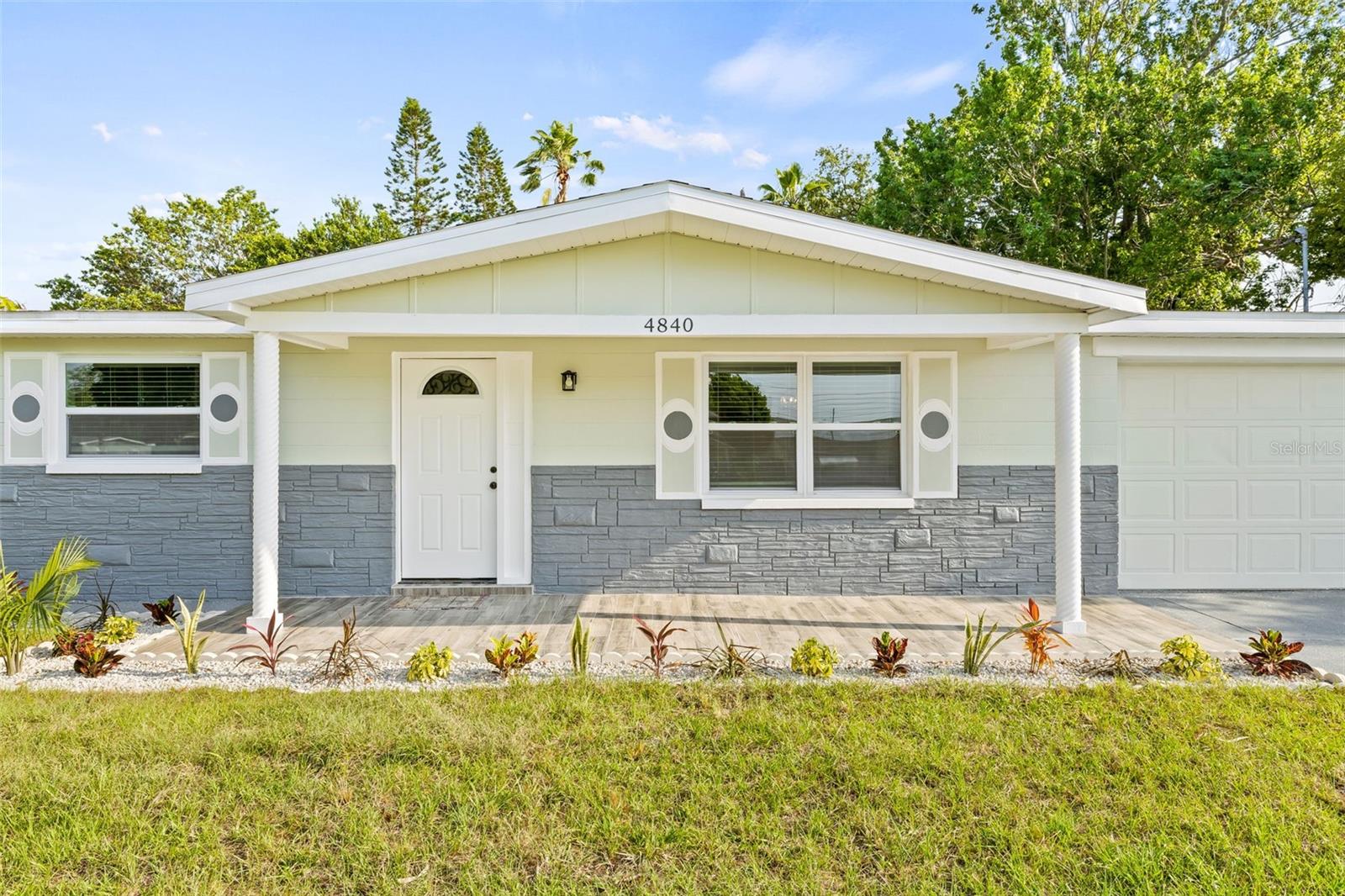 4840 BLOSSOM DR