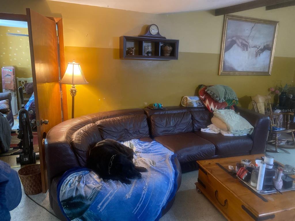 7809 WAXWOOD DRIVE