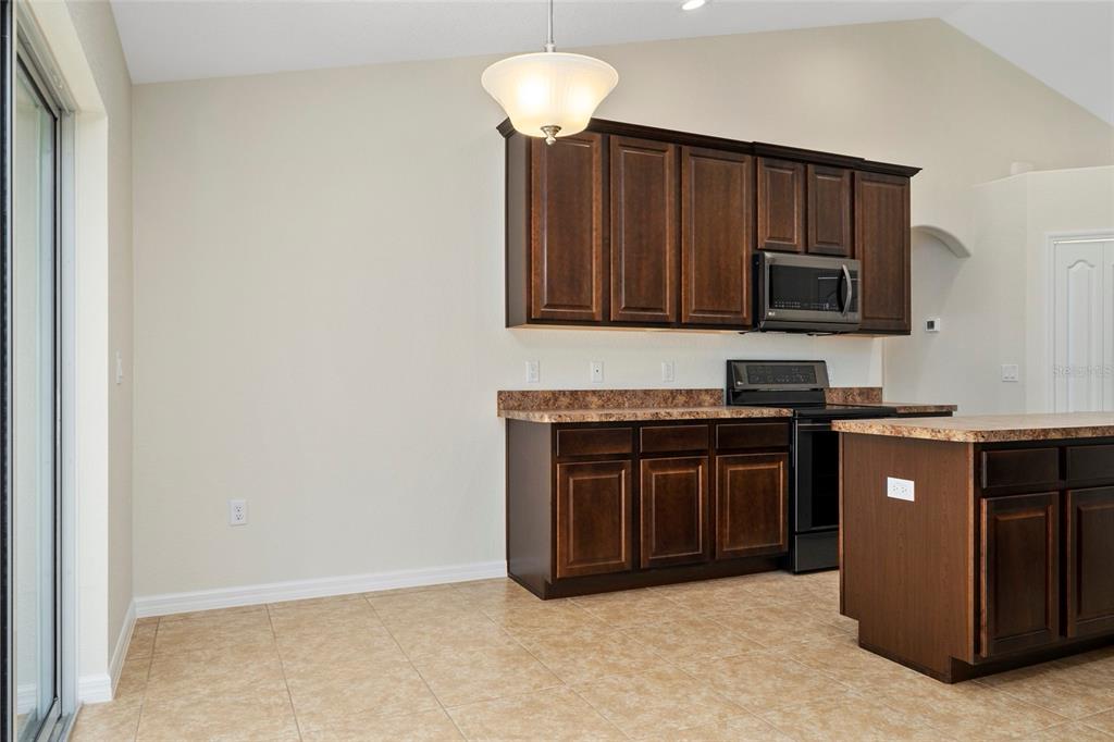 12156 IPSWICH SPARROW ROAD