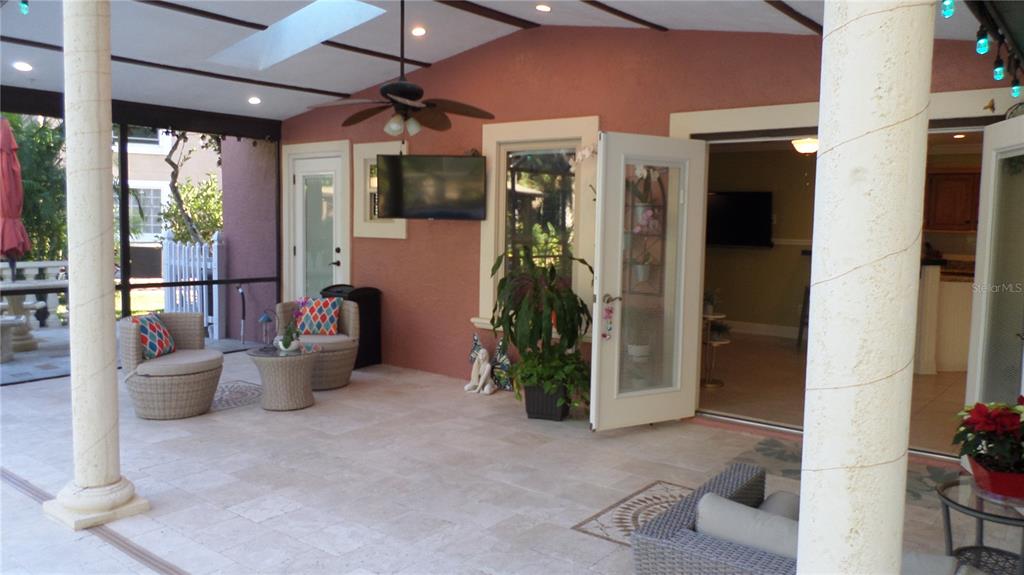 10427 COPPERWOOD DRIVE