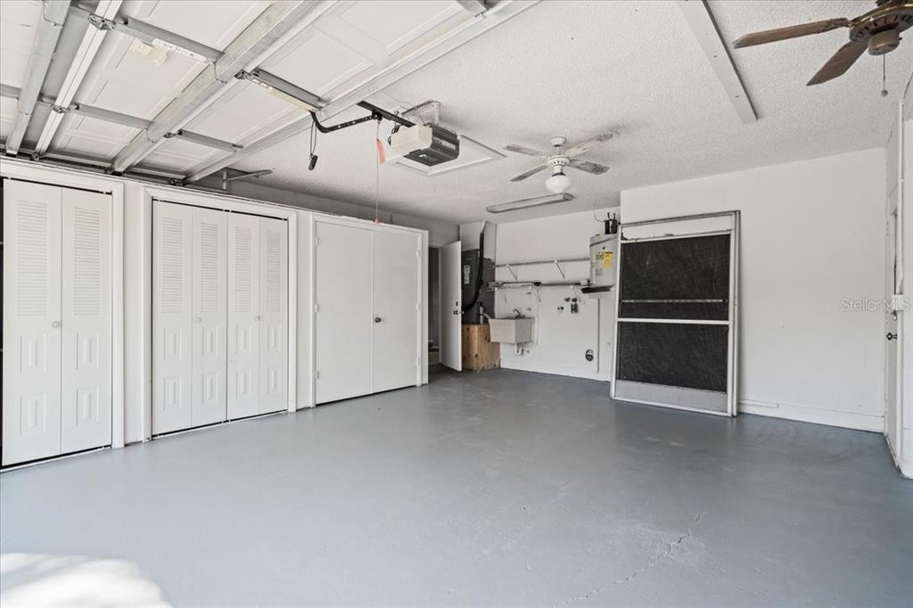 8153 ROYCREST LANE