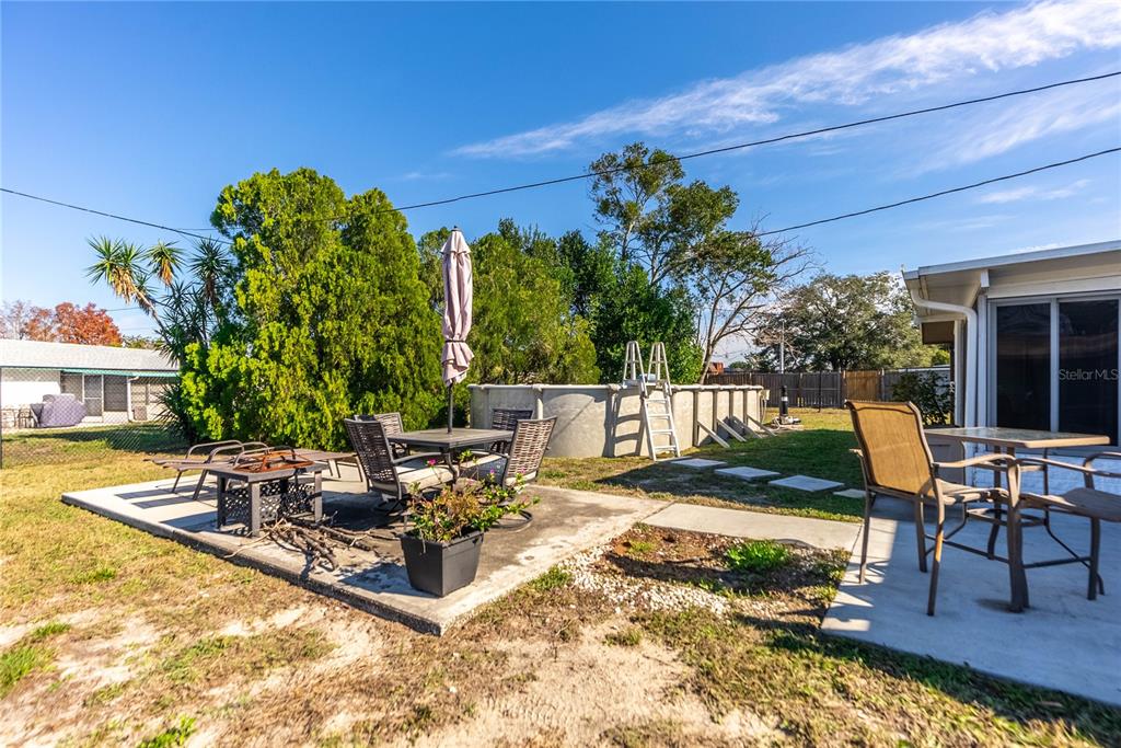 7613 JASMINE BOULEVARD