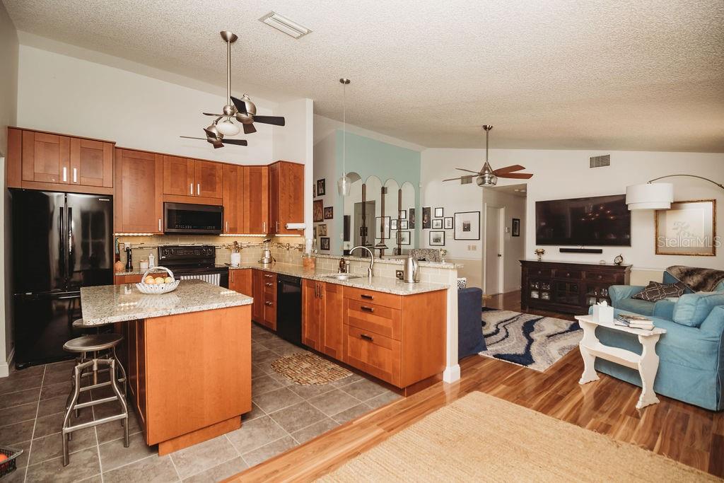 8526 BERKLEY DRIVE