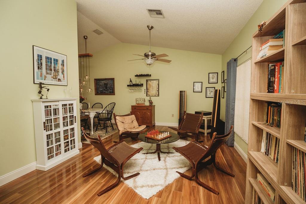 8526 BERKLEY DRIVE