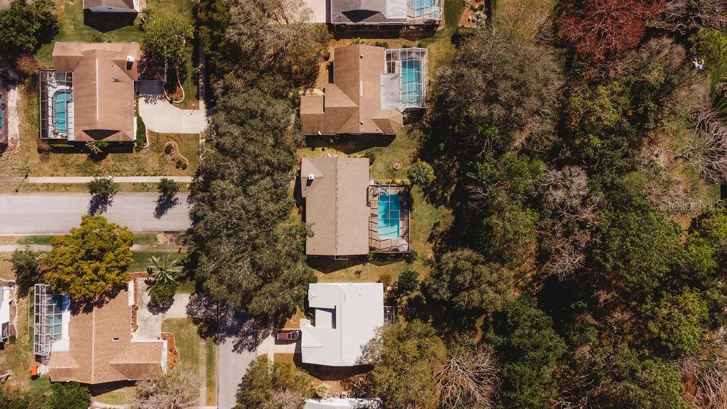 8526 BERKLEY DRIVE