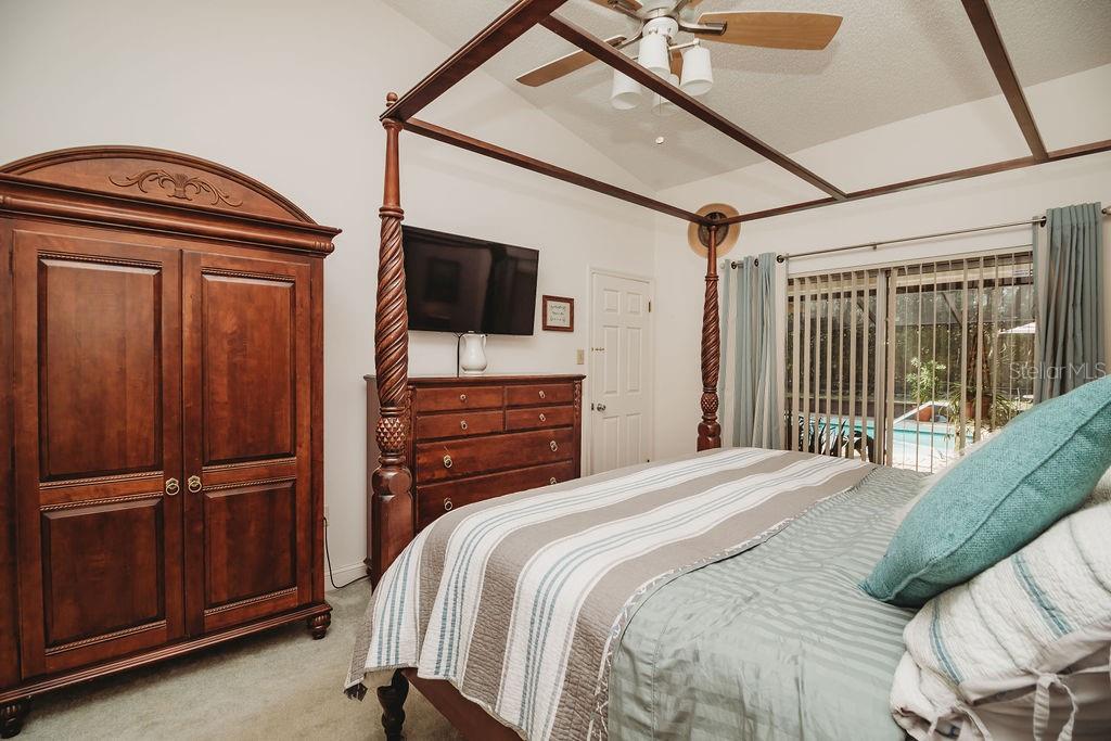 8526 BERKLEY DRIVE