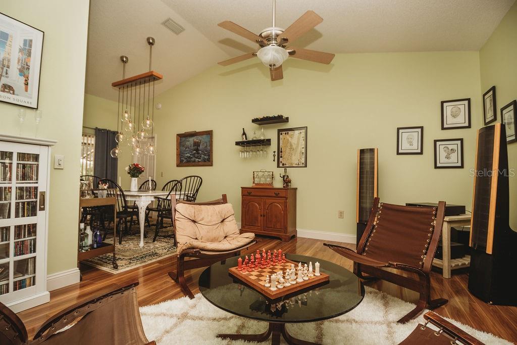8526 BERKLEY DRIVE