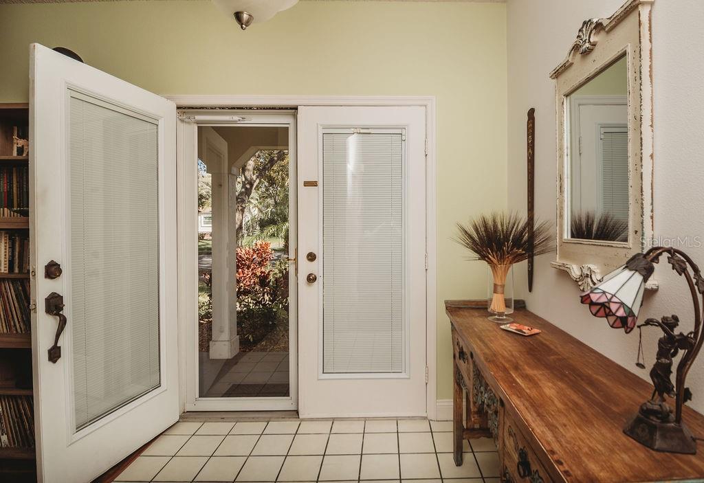 8526 BERKLEY DRIVE