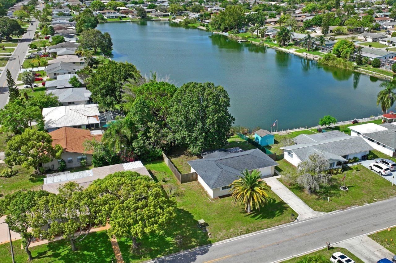 8020 LOTUS DR