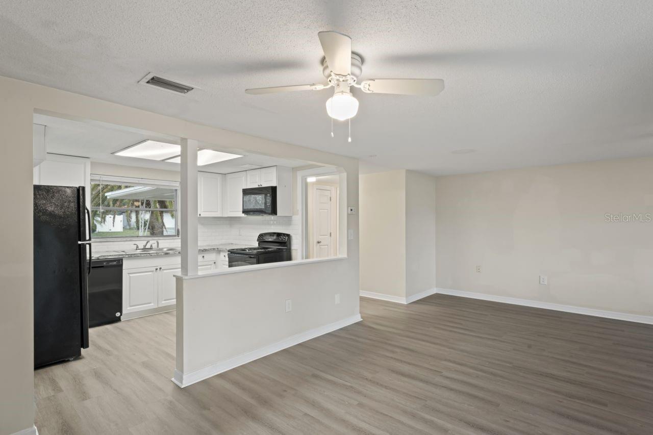 8020 LOTUS DR