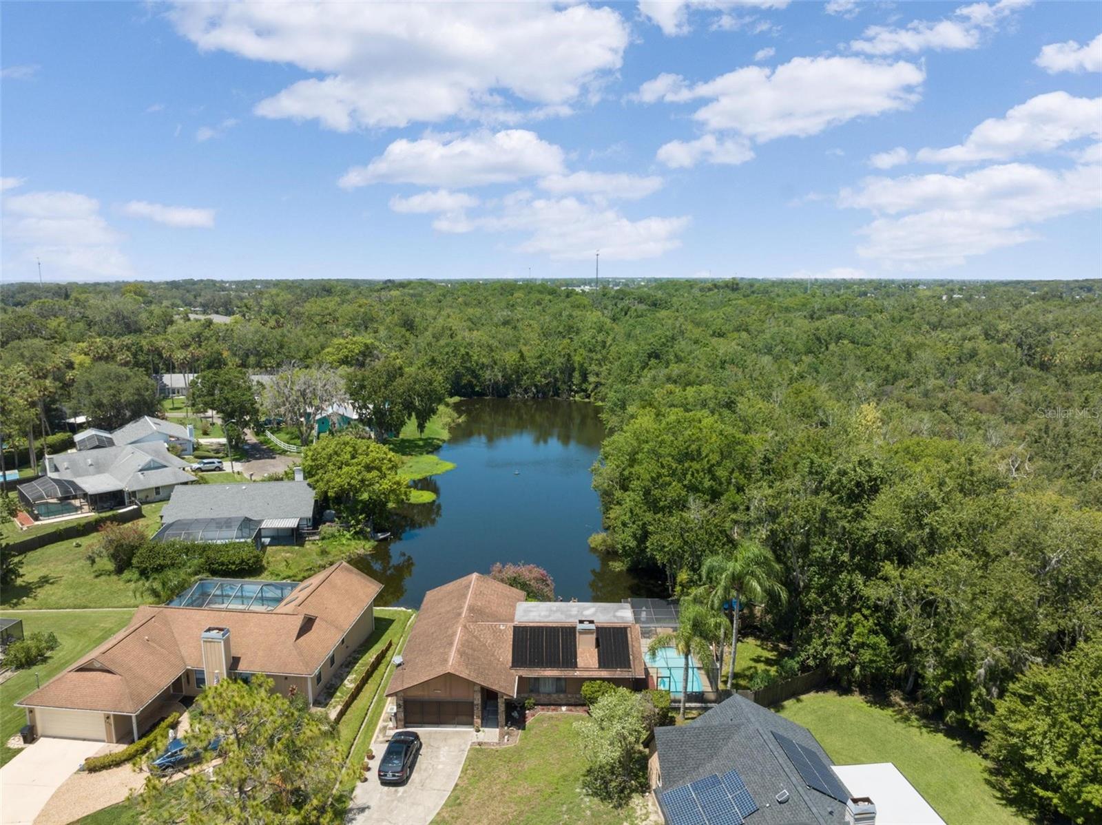 5939 LANTERN COURT