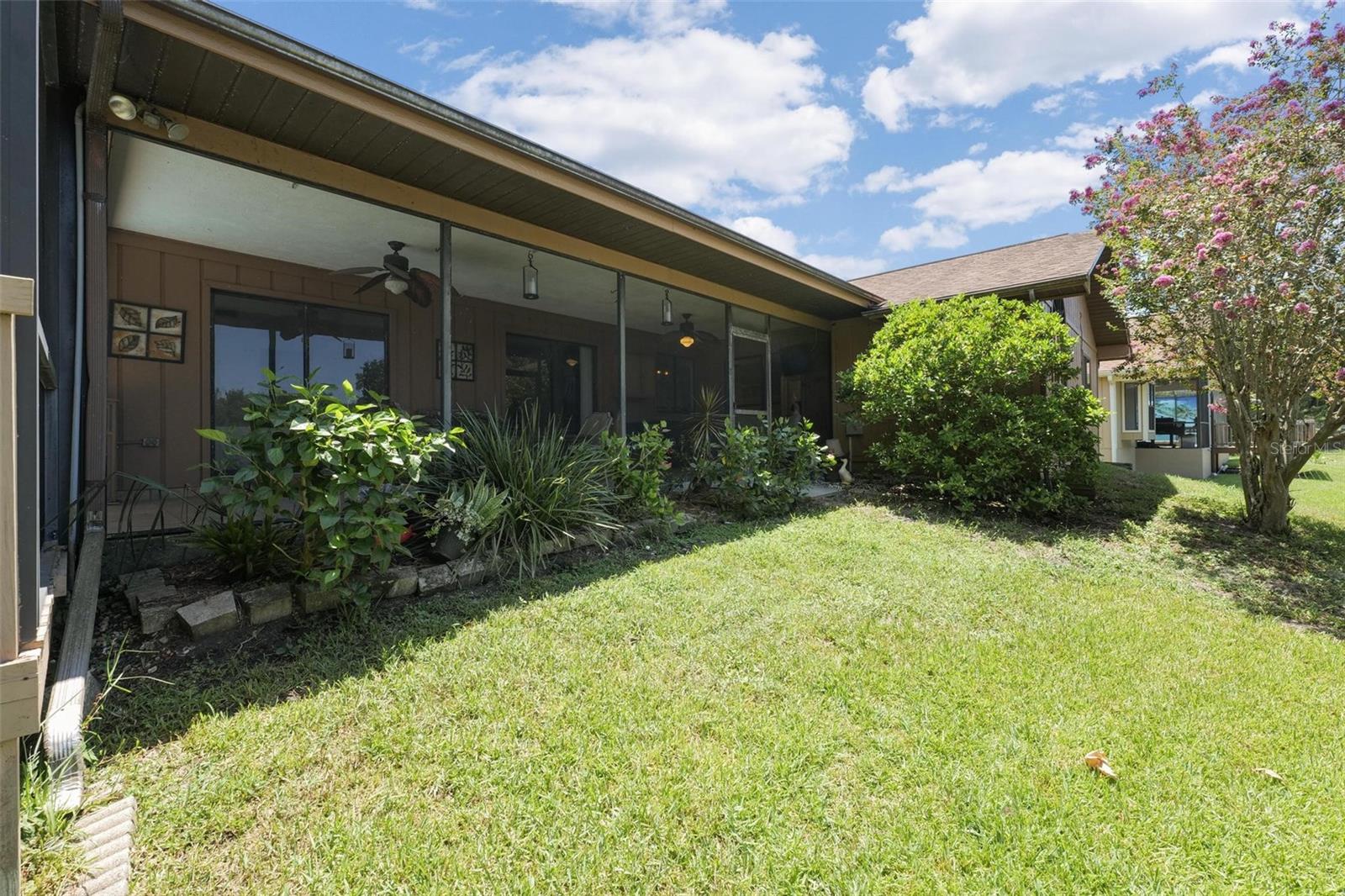 5939 LANTERN COURT