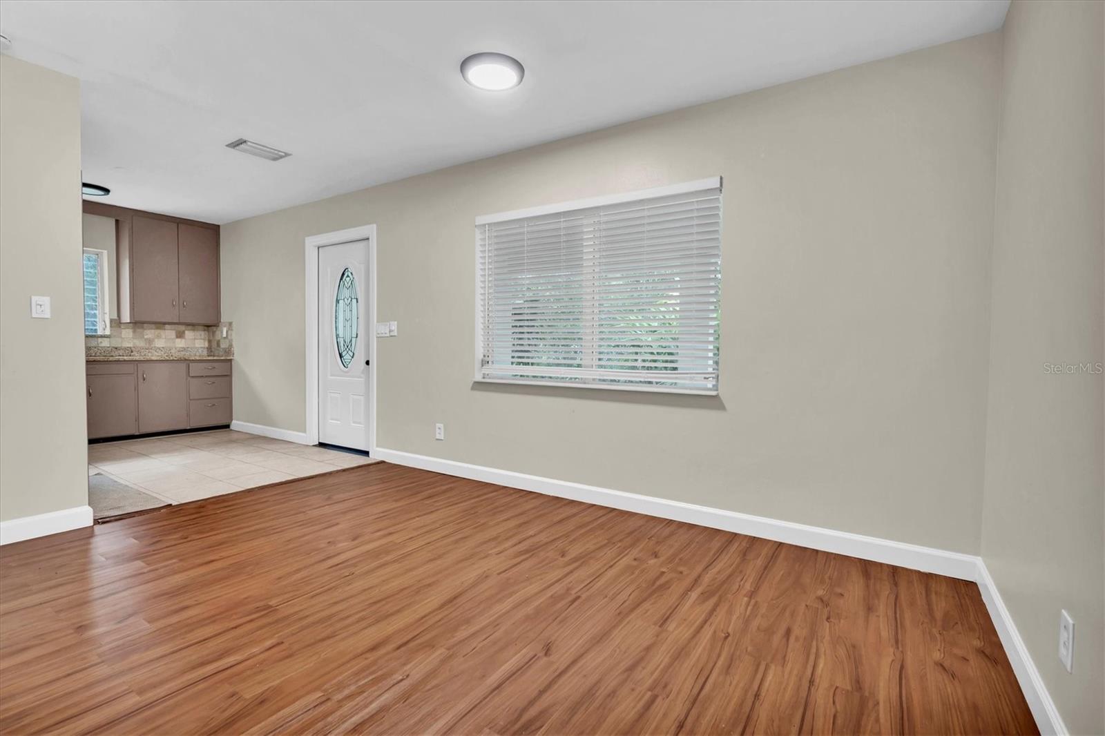 6105 VAN BUREN STREET